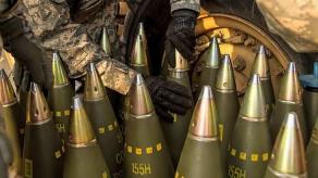First Artillery Shells Under Czech Initiative Could Arrive in Ukraine by Late May or Early June