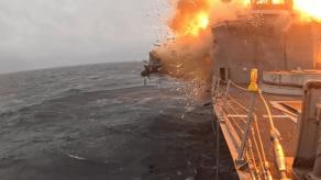 U.S. Sinks Frigate With SAM Missile and Films It From Aboard, Unique Onboard Footage From Atlantic Thunder 2026