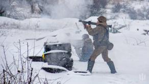 Four Ukrainian Soldiers Halt russian Assault Column with Three APCs near Robotyne, Zaporizhzhia 