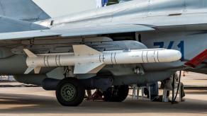 Could Iran Receive 327 russian Kh-31, Kh-38, R-73, R-77 Missiles for Its Su-35S, Yak-130 Aircraft?
