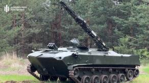 From Abandoned Asset to Battlefield Tool: Captured Rare BREM-D Vehicle in Dnipropetrovsk Region to Reinforce Ukrainian Logistics (Video)