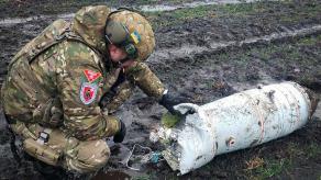 ​The Explosive Ordnance Disposal Team Neutralizes russian Kh-59 Missile in Sumy Region (Photos)