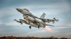 Ukrainian F-16s, Unmanned Surface Vehicles, SAM Systems to Get More AIM-9 Missiles from German Stocks in 2026