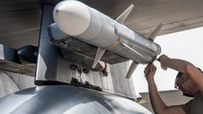 Poland's F-35s Arrive 2026, AIM-120D Missiles in 2030 $500M Order Reveals Awkward Timing Gap