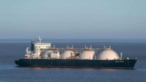 ​Why Is russia Suddenly Buying Up Old LNG Carriers?