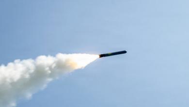 Japan Deploys 1,600 km Tomahawk Missiles to Counter russia and China