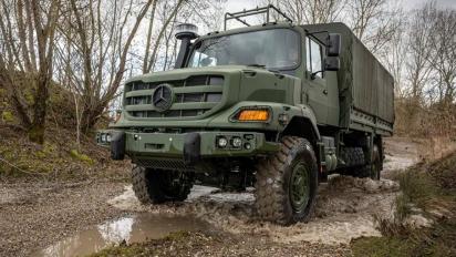 France Snubs Homegrown Renault Trucks, Orders 7,000 German Mercedes After Watching Ukraine Tests 