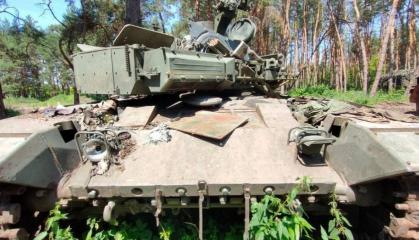 ​New Footage of russian T-90M Proryv tank’s Destruction in Ukraine Appeared
