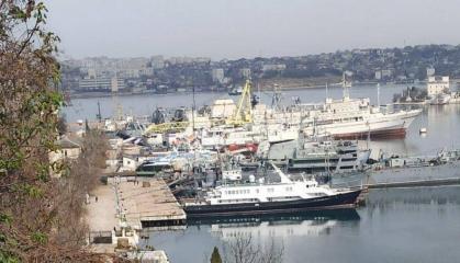 ​Ukrainian Partisans Report Evacuation of Senior russian Black Sea Fleet Officers' Families from Sevastopol