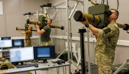 ​The British Military Is Training Ukrainian Soldiers to Use Starstreak SAM System