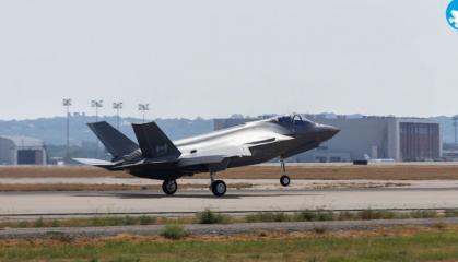 Canada's First CF-35A Takes Flight Despite U.S. Trade War, Gripen Production Plans for Ukraine
