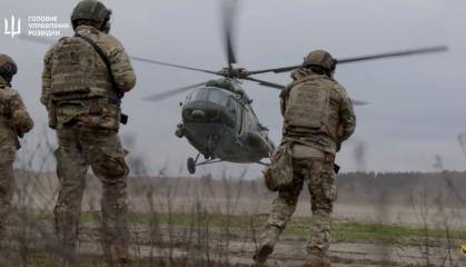 American Black Hawk Helicopters Power New Air Assault Training for Ukraine's Shamanbat Unit (Video)