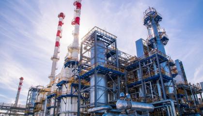 Ukrainian Drones Strike Tyumen Oil Refinery, 2,000 km Deep Inside russia