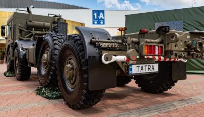 Czechia Considers Producing CZ Bren 2 Rifles and Tatra Trucks in Ukraine