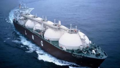 russia Is Racing to Build an LNG "Shadow Fleet" Ahead of the EU's 2027 Ban