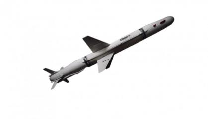 ​Ukrainian Forces Destroy Six russian Su-34 Fighter-Bombers in a Single Neptune Missile Strike