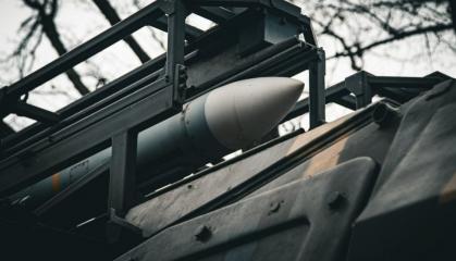 Which Ukrainian Air Defense Systems Hinge on U.S. Missiles and Which Are Self-Sufficient