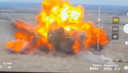 ​The russians Themselves Destroy Their Own Equipment on the Battlefield of russia-Ukraine War
