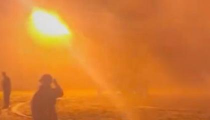​Ukrainian RAK-SA-12 MLRS Delivers Night Strike on russian Forces (Video)