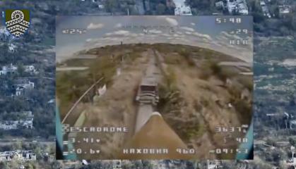 ​Ukrainian Forces Precisely Destroy russian Solntsepyok system Using FPV Drone (Video)
