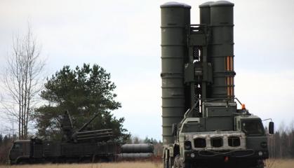 Russia to Deploy Advanced S-400 Air-Defense System Near Ukraine Border