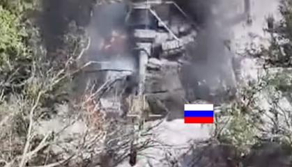 ​Ukrainian Drones Spot and Destroy Hidden russian T-72 Tank and D-30 Howitzer (Video)