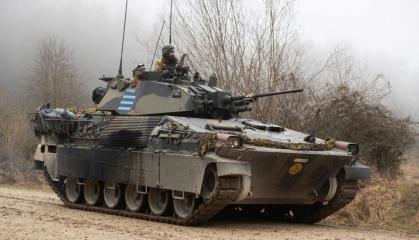 Is the Transfer of Italian Dardo IFVs to Ukraine Realistic, Given That Lynx Vehicles Are Already Being Delivered as Replacements?