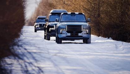 ​Poland Enforces Ban on Chinese Cars in Military Over Espionage Concerns