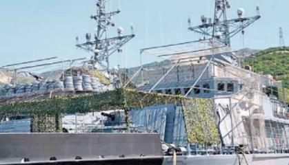russia's Drone Defenses Are Getting Absurd: "Barbecue" Cages Now Cover Shipborne Guns