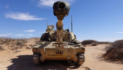 Next-Gen 155mm Projectiles Target 40 km for M777, M109 but Face Production Challenges