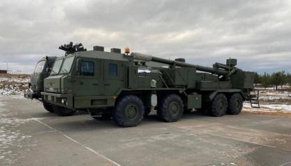 Malva or Giatsint-K: russians Boast Mass Production of Wheeled Artillery