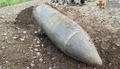 russia Threatens Kyiv's "Decision-Making Centers" Buried Nearly 100 Meters Underground, but Can It Actually Reach Them?