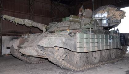 Skilled Ukrainian Tank Crews Showcase Operation of Rare Slovenian M-55S (Photo)
