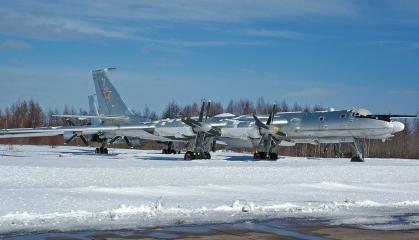 Which Tu-142 Aircraft Were Hit in Taganrog, russia, and What Role Did Ukraine Once Play in Their History?