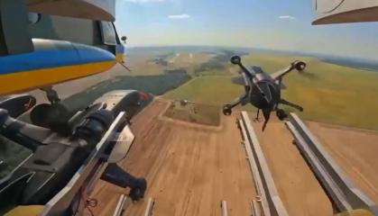 Ukrainian Mi-8 Helicopters Armed With Interceptor Drones for the First Time to Hunt Shaheds More Effectively and Safely
