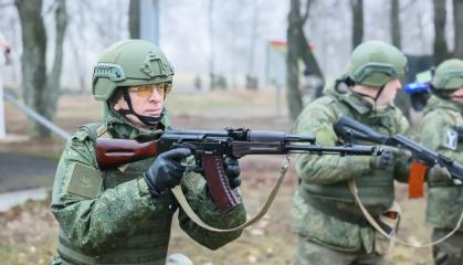 ​New Infantry Battalion Every 27 Days: Ukraine's Intelligence on russian Mobilization Resource and Training Quality