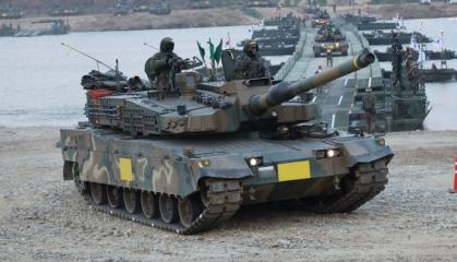 South Korea Copies Ukrainian Hood Drone Protection for K2 Tanks, But Full APS, Combat Module and EW Upgrade Won't Arrive Until 2033 at Earliest 
