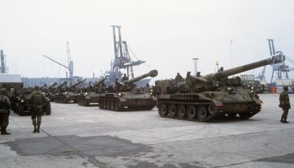 ​Greece Sets €520,000 Price on M110A2 Howitzers for Ukraine, Plans to Route Deal Via Czechia