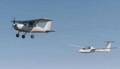 Ukraine Uses Not Only A-22 Aircraft, But Also Kamikaze Glider with a 100-kg Warhead for New Strike on  Facility in russia