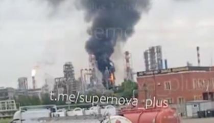 ​Ukraine's Special Operations Forces with Resistance Movement Target 16-Million-Ton russian Refinery in Tatarstan (Video)