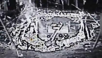 ​Ukrainian Drones Find and Burn Out Camouflaged russian D-30 Howitzer (Video)