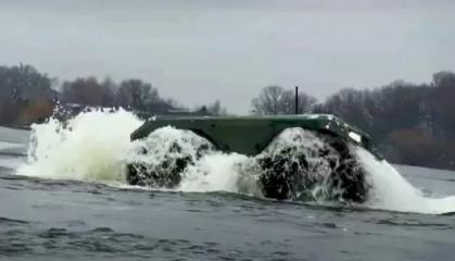 ​Ukrainian Forces Adopt the UNEX UGV All-Terrain Robotic Platform with Low Ground Pressure, Amphibious Design, and Modular Options