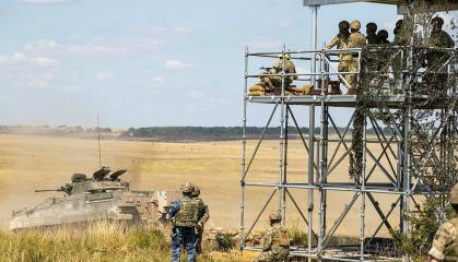 A Glimpse of Ukrainian Troops Training in the UK: Infantry, Navy Exercises and British Army Tests