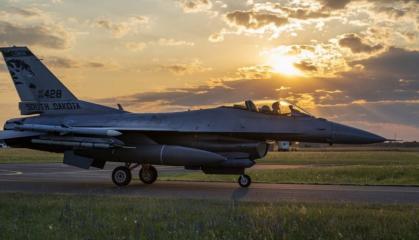 ​New Pilot Training Center for F-16 Aircraft Established as Key Nations Collaborate