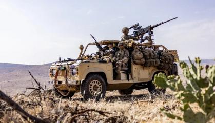 UK Launches Replacement Program for 5,000 Land Rovers: What It Means for Army and Potential Transfers to Ukraine