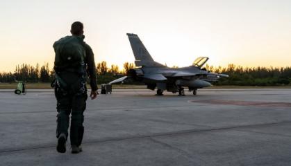 Ukraine Has a Signal From "Some Countries" Readiness to Train Pilots For the F-16, And There Are Very Unexpected Options