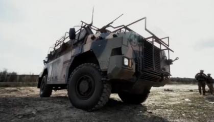 ​Armored Kangaroo: How Australian Bushmaster Became a Favorite of Ukrainian Paratroopers