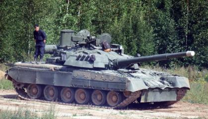 russia Finds Specific Way to Produce T-80UE-1 Tanks and Can Now Refurbish 360 T-72As Year