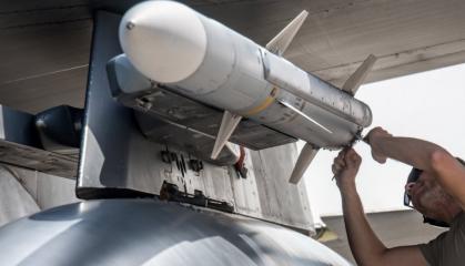 Poland's F-35s Arrive 2026, AIM-120D Missiles in 2030 $500M Order Reveals Awkward Timing Gap