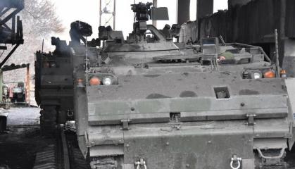 Dutch YPR-765 APCs Prove Themselves Well on Battlefield in Ukraine (Video)